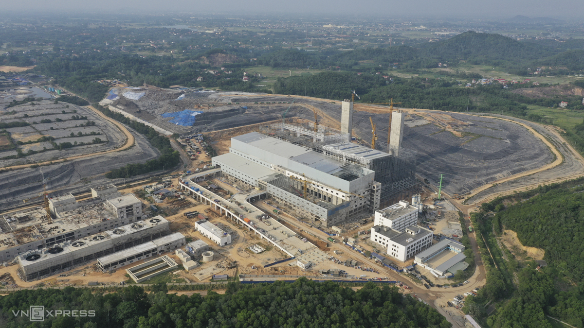 Vietnam’s largest waste-to-energy plant hooks up to national grid